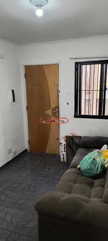 Apartamento à venda com 2 quartos, 46m² - Foto 1