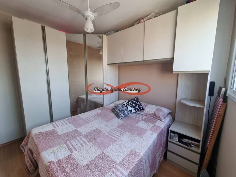 Apartamento à venda com 2 quartos, 42m² - Foto 11