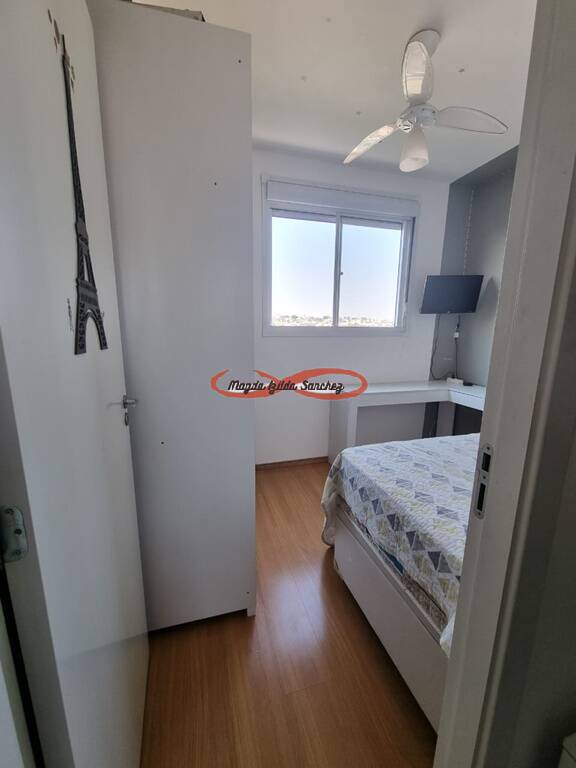 Apartamento à venda com 2 quartos, 42m² - Foto 14