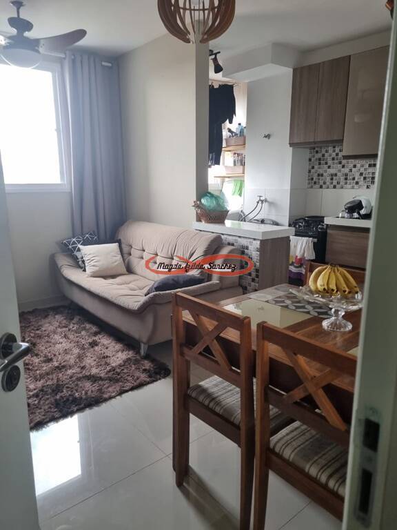 Apartamento à venda com 2 quartos, 42m² - Foto 1