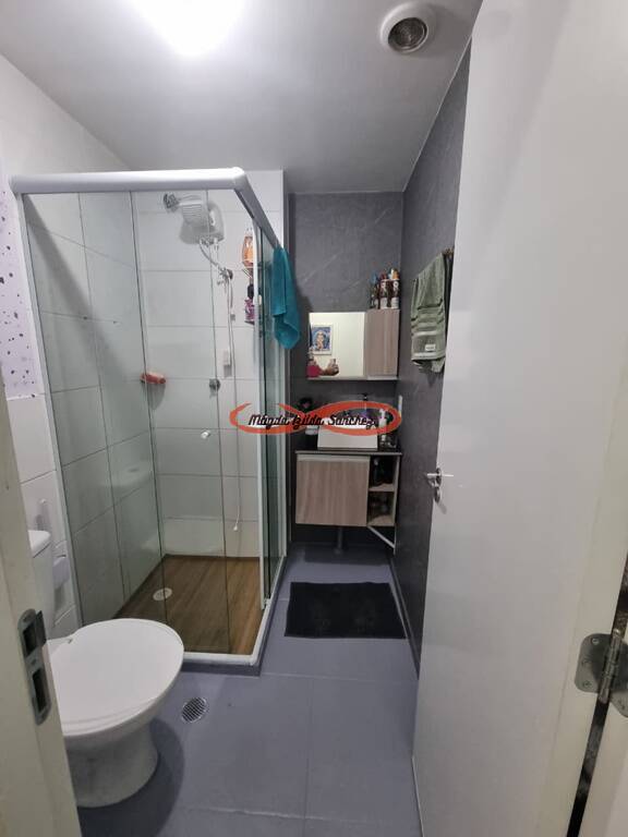 Apartamento à venda com 2 quartos, 42m² - Foto 18