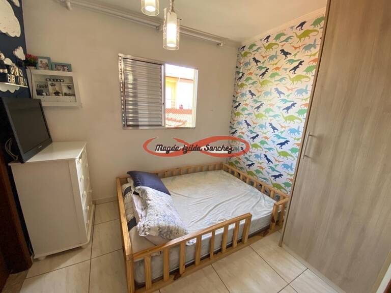 Casa à venda com 2 quartos, 60m² - Foto 9