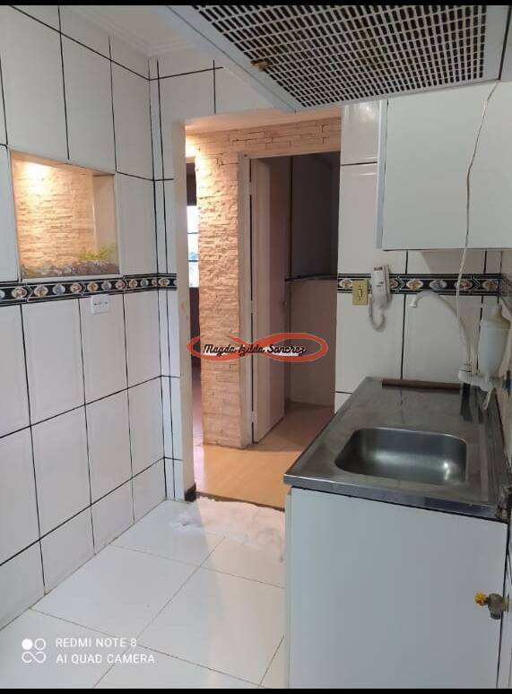 Apartamento à venda com 2 quartos, 50m² - Foto 4