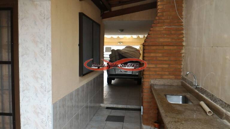 Casa à venda com 3 quartos, 145m² - Foto 15