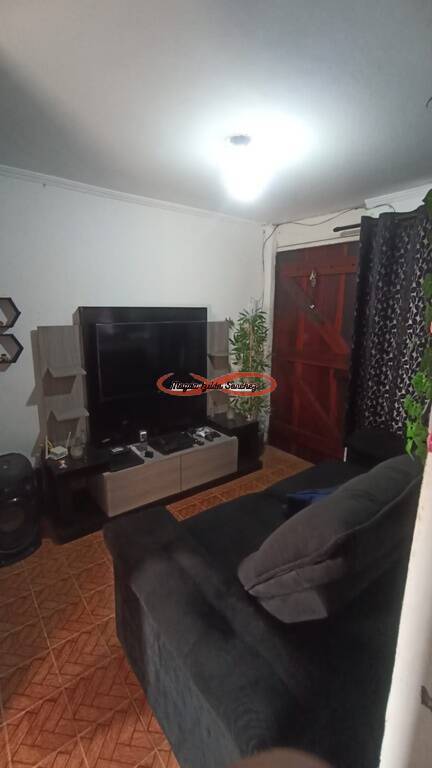 Apartamento à venda com 2 quartos, 43m² - Foto 3