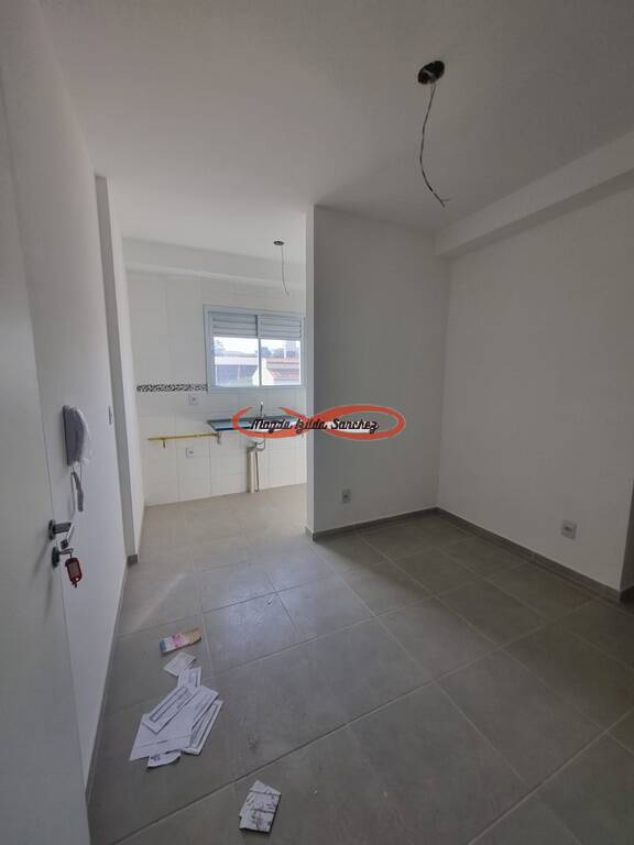 Apartamento à venda com 2 quartos, 37m² - Foto 3