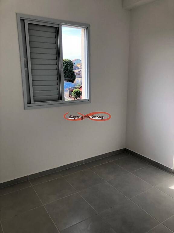 Apartamento à venda com 2 quartos, 37m² - Foto 11