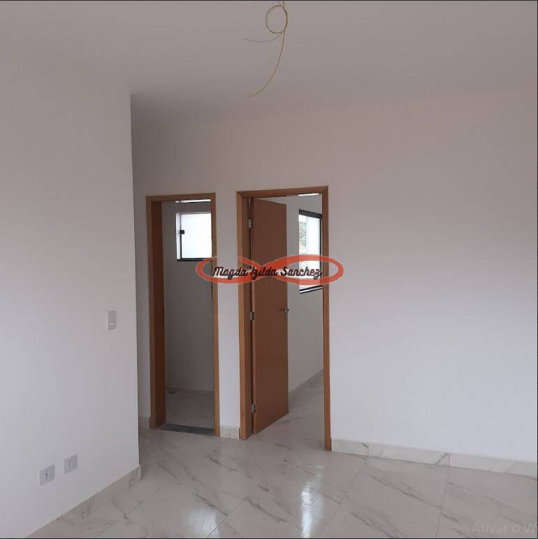 Apartamento à venda com 2 quartos, 42m² - Foto 5