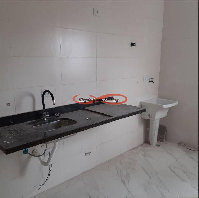 Apartamento à venda com 2 quartos, 42m² - Foto 7