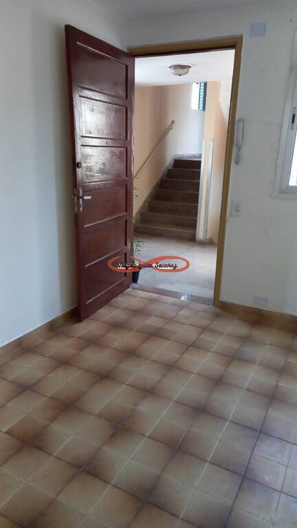 Apartamento à venda com 2 quartos, 44m² - Foto 2