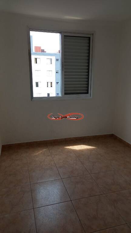 Apartamento à venda com 2 quartos, 44m² - Foto 8