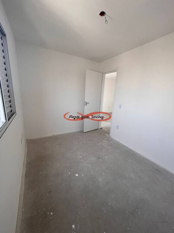 Apartamento à venda com 2 quartos, 47m² - Foto 9