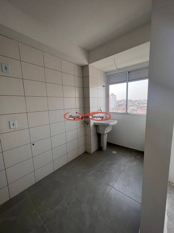 Apartamento à venda com 2 quartos, 47m² - Foto 14