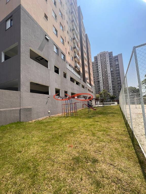 Apartamento à venda com 2 quartos, 47m² - Foto 33