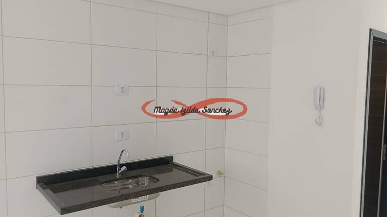 Apartamento à venda com 2 quartos, 32m² - Foto 4