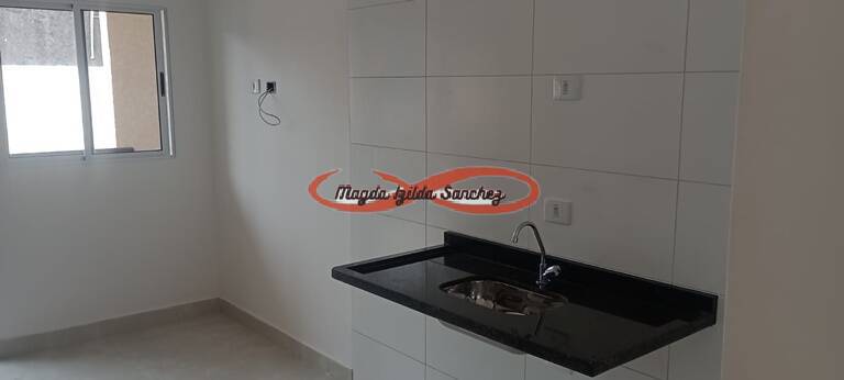 Apartamento à venda com 2 quartos, 32m² - Foto 2