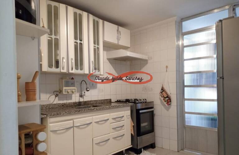 Apartamento à venda com 3 quartos, 79m² - Foto 3