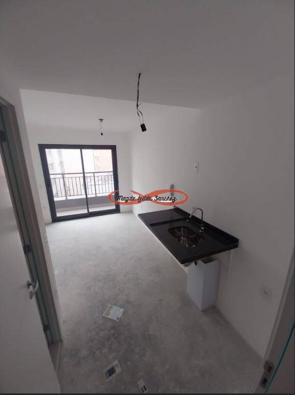 Apartamento à venda com 1 quarto, 25m² - Foto 4