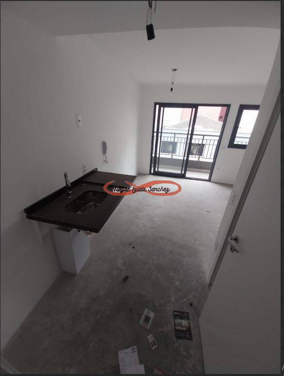 Apartamento à venda com 1 quarto, 25m² - Foto 7