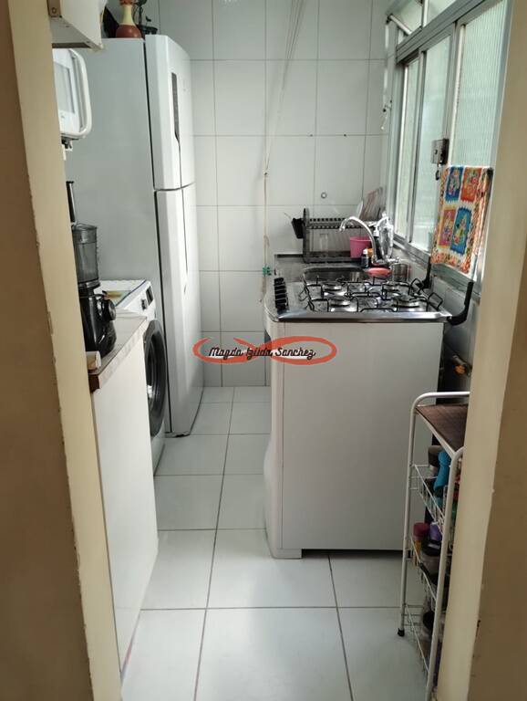 Apartamento à venda com 1 quarto, 40m² - Foto 7