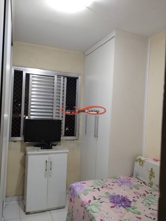 Apartamento à venda com 1 quarto, 40m² - Foto 12