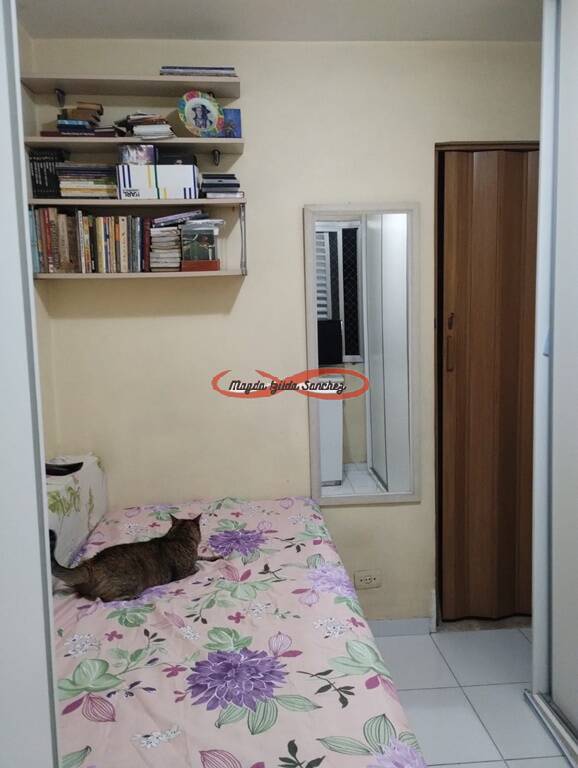 Apartamento à venda com 1 quarto, 40m² - Foto 11