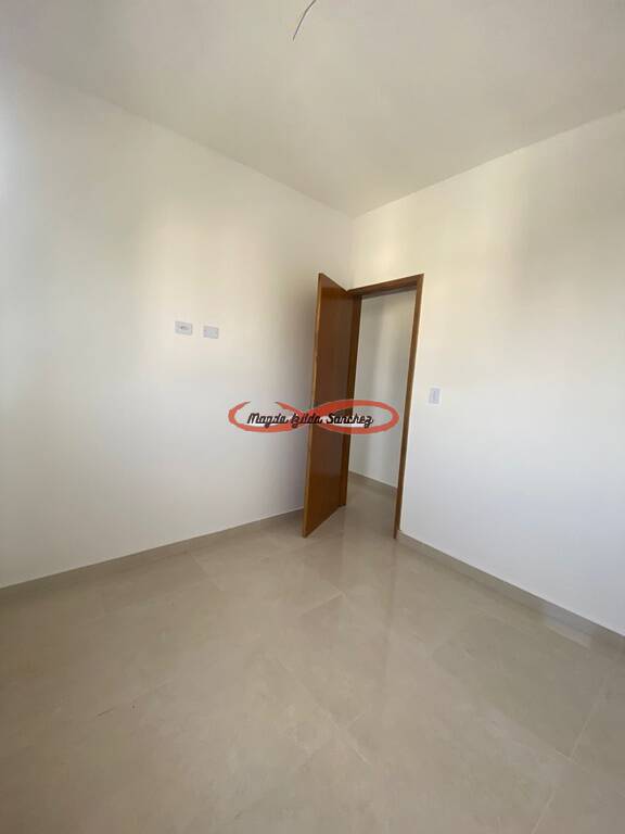 Apartamento à venda com 2 quartos, 39m² - Foto 12