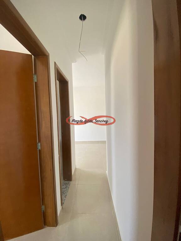 Apartamento à venda com 2 quartos, 39m² - Foto 3